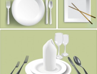 piatti con posate e bacchette – plates with cutlery and chopsticks