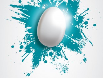 uovo di Pasqua bianco – white Easter egg over blue splatter